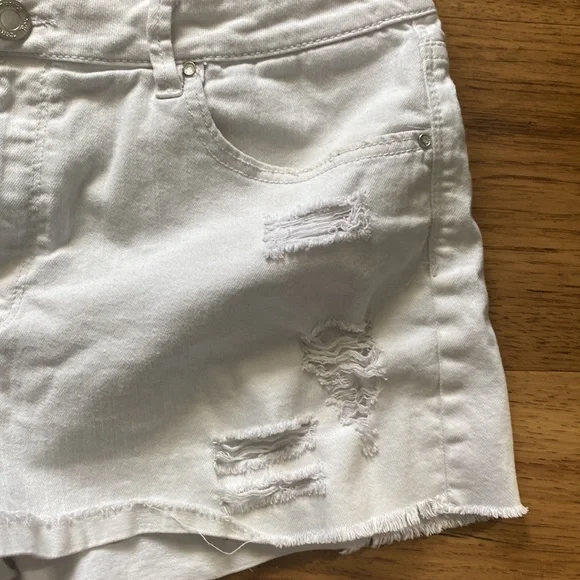 White Denim Jean Shorts by Rachel Roy - Picture 2 of 6